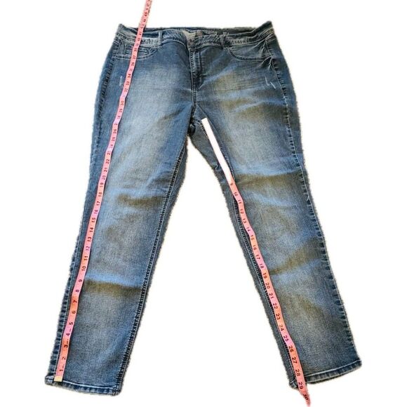 Avenue Denim Women's Lightweight Hi-Tech Stretch Slimming Jeggings Size 22A - Picture 8 of 13